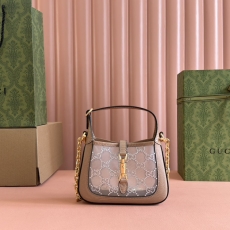 Gucci Hobo Bags